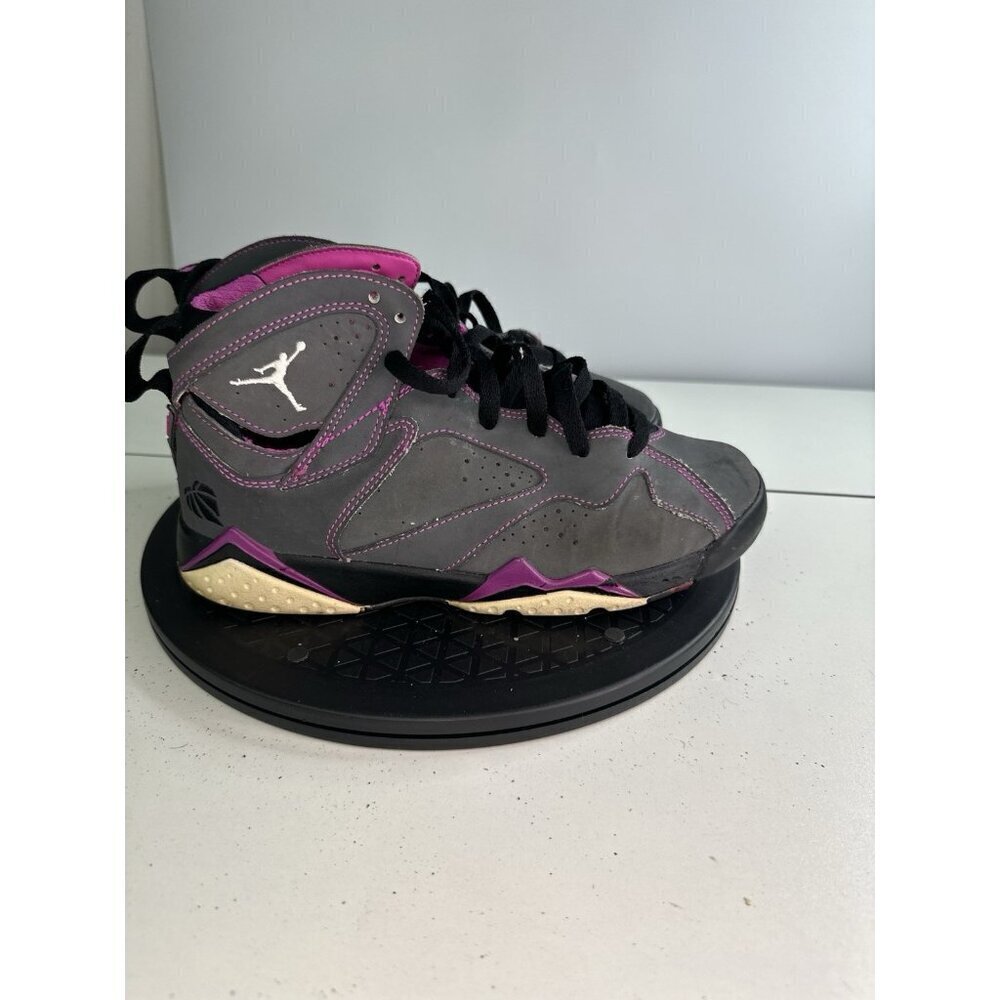 Nike Air Jordan Retro 7 Valentines Day 30th 6.5 Y Dark Grey Fuschia 705417-016